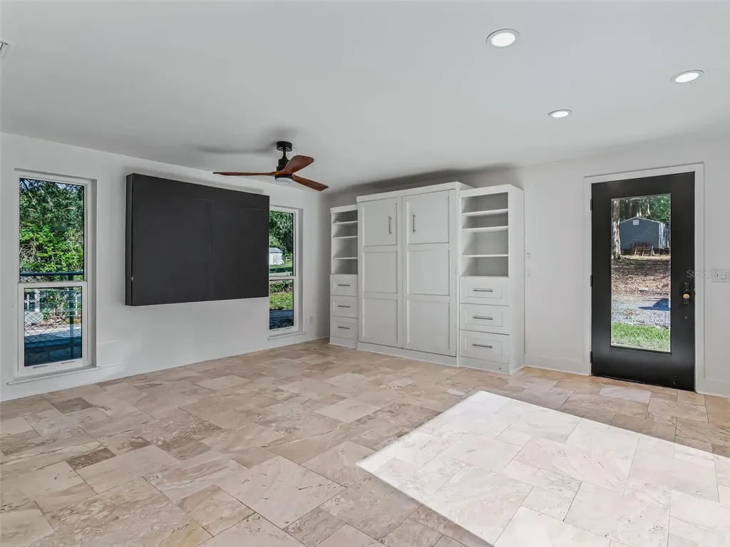 13061 SE 158th Lane Weirsdale FL 32195