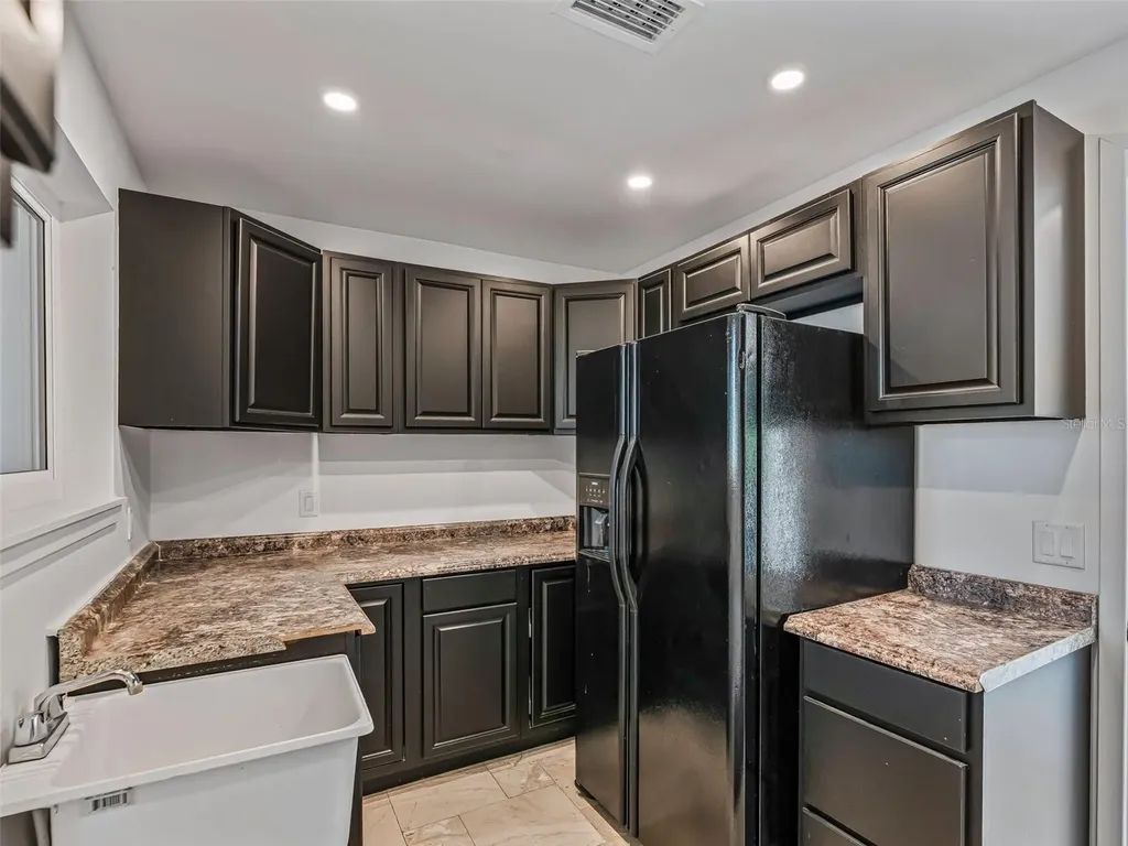 13061 SE 158th Lane Weirsdale FL 32195