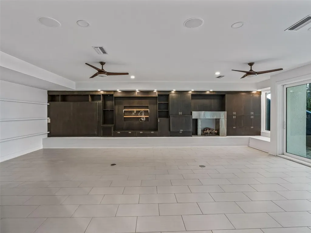 13061 SE 158th Lane Weirsdale FL 32195