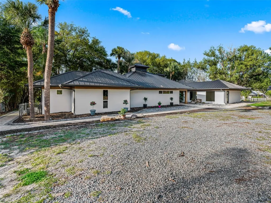 13061 SE 158th Lane Weirsdale FL 32195