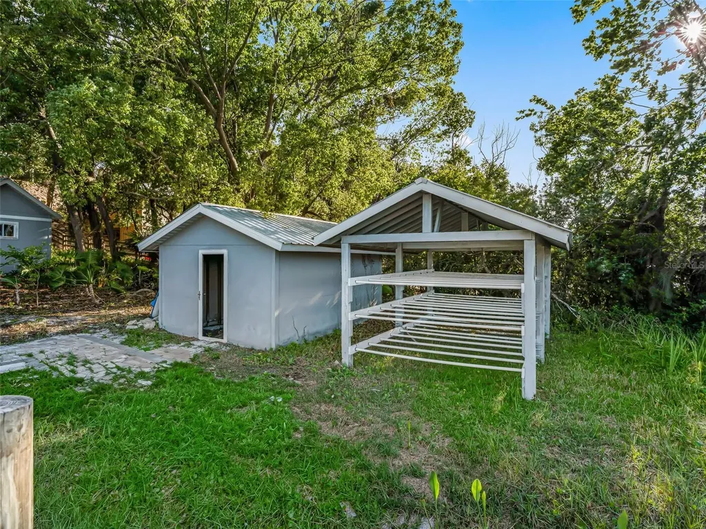 13061 SE 158th Lane Weirsdale FL 32195