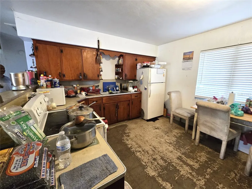 912 Pearl Mary Circle Plant City FL 33566