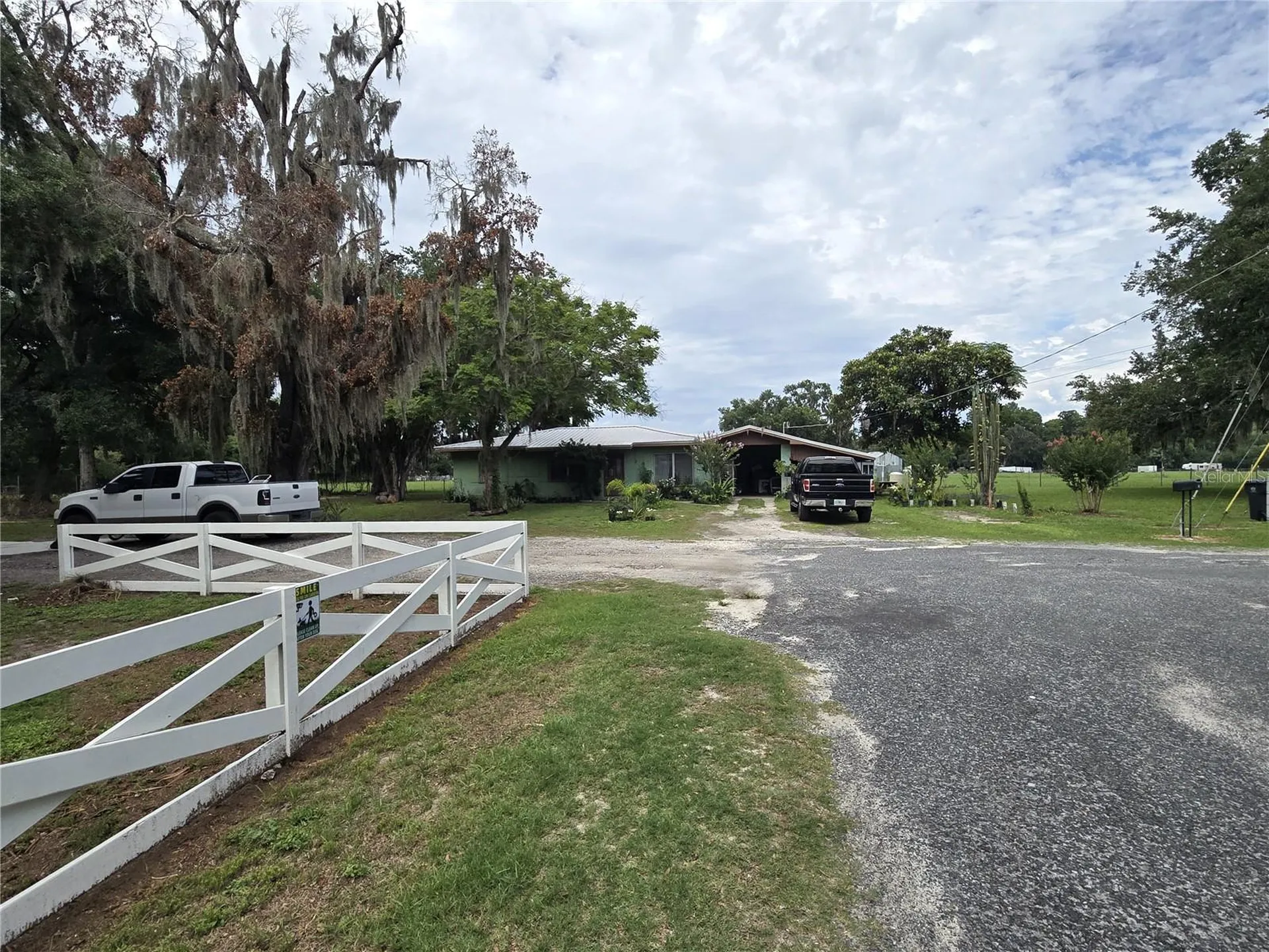 912 Pearl Mary Circle Plant City FL 33566