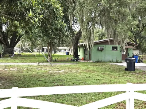 912 Pearl Mary Circle Plant City FL 33566