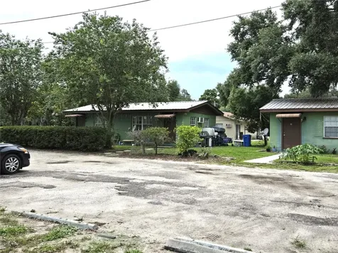 912 Pearl Mary Circle Plant City FL 33566