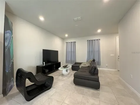 5032 Walker Street St Cloud FL 34771