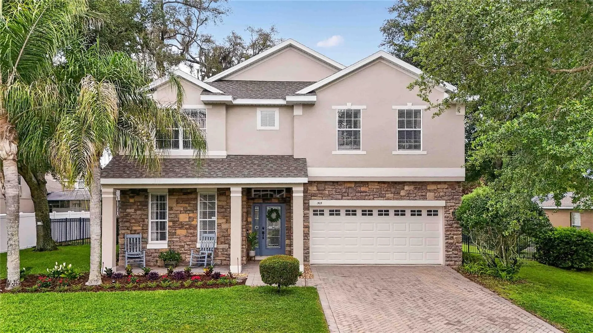 303 W Blue Water Edge Drive Eustis FL 32736