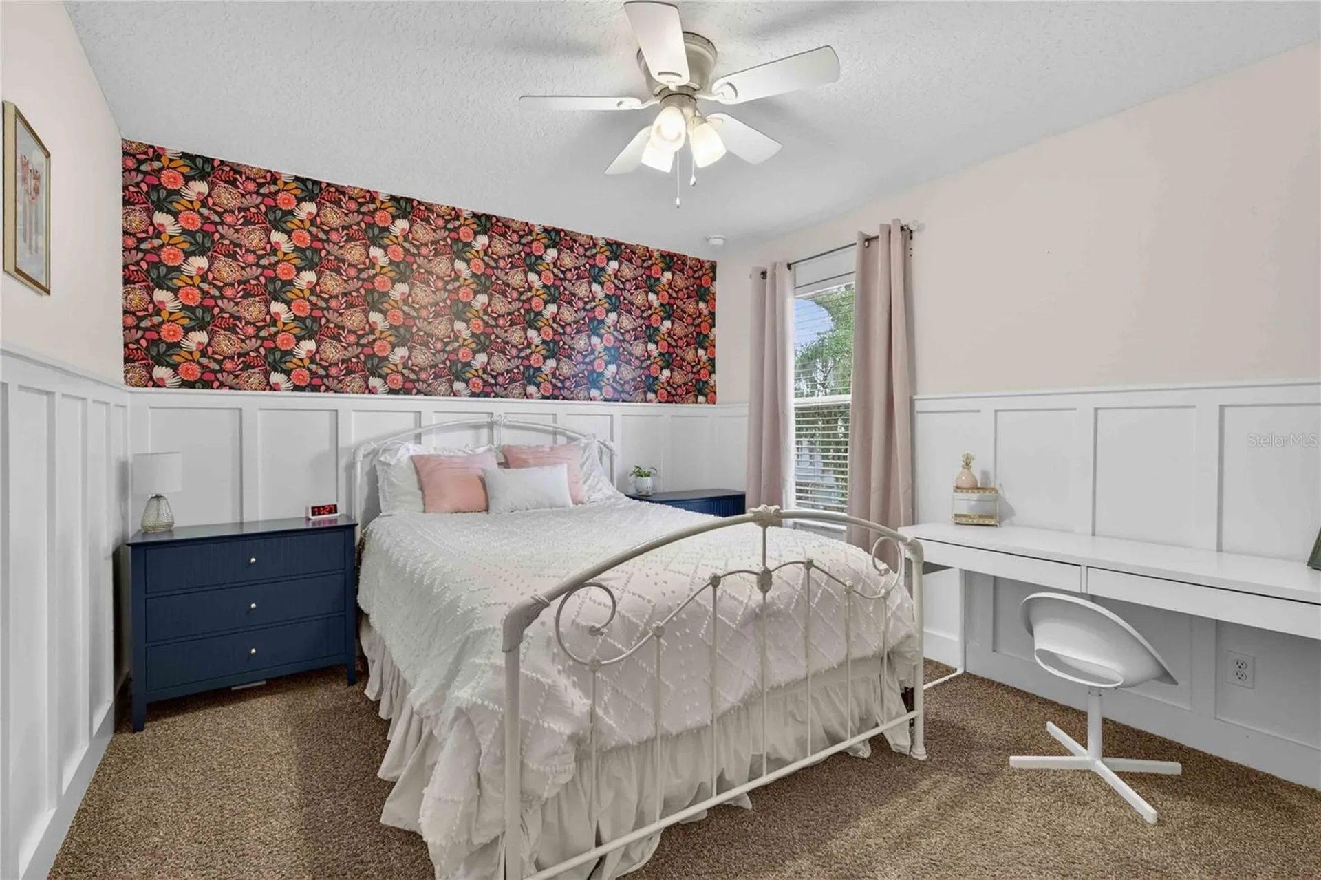 303 W Blue Water Edge Drive Eustis FL 32736