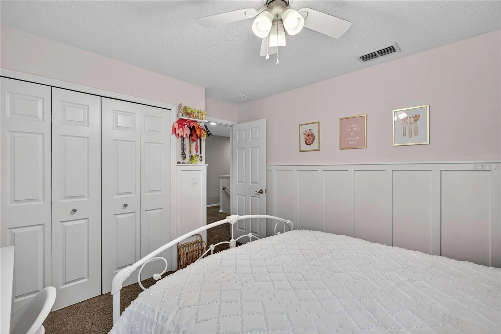 303 W Blue Water Edge Drive Eustis FL 32736