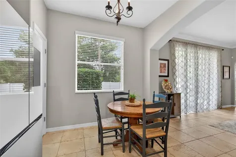 303 W Blue Water Edge Drive Eustis FL 32736