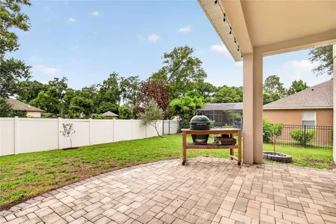 303 W Blue Water Edge Drive Eustis FL 32736