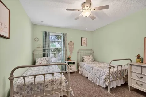 303 W Blue Water Edge Drive Eustis FL 32736