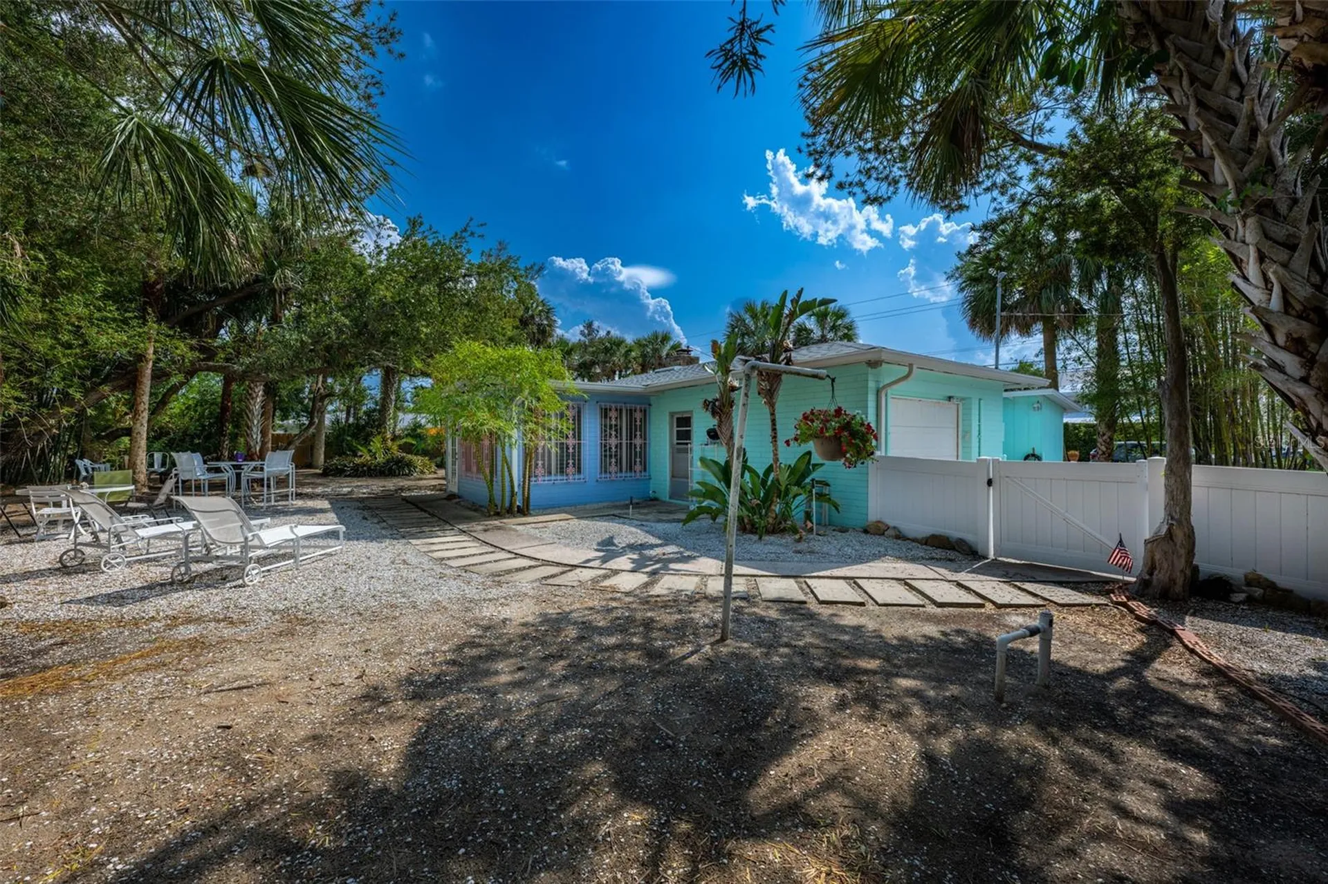 705 N Peninsula Avenue New Smyrna Beach FL 32169