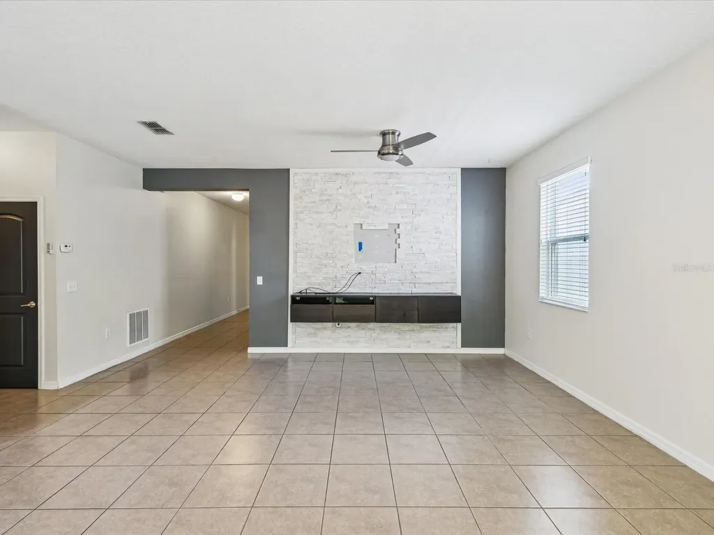 11525 Southern Creek Drive Gibsonton FL 33534