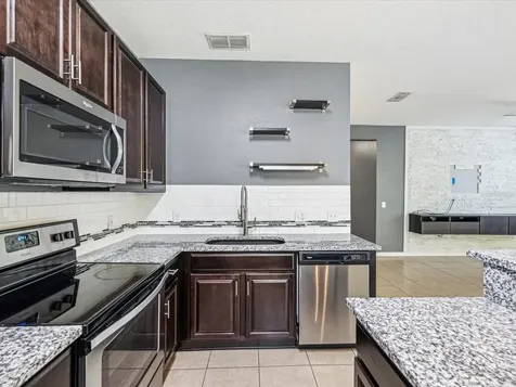 11525 Southern Creek Drive Gibsonton FL 33534