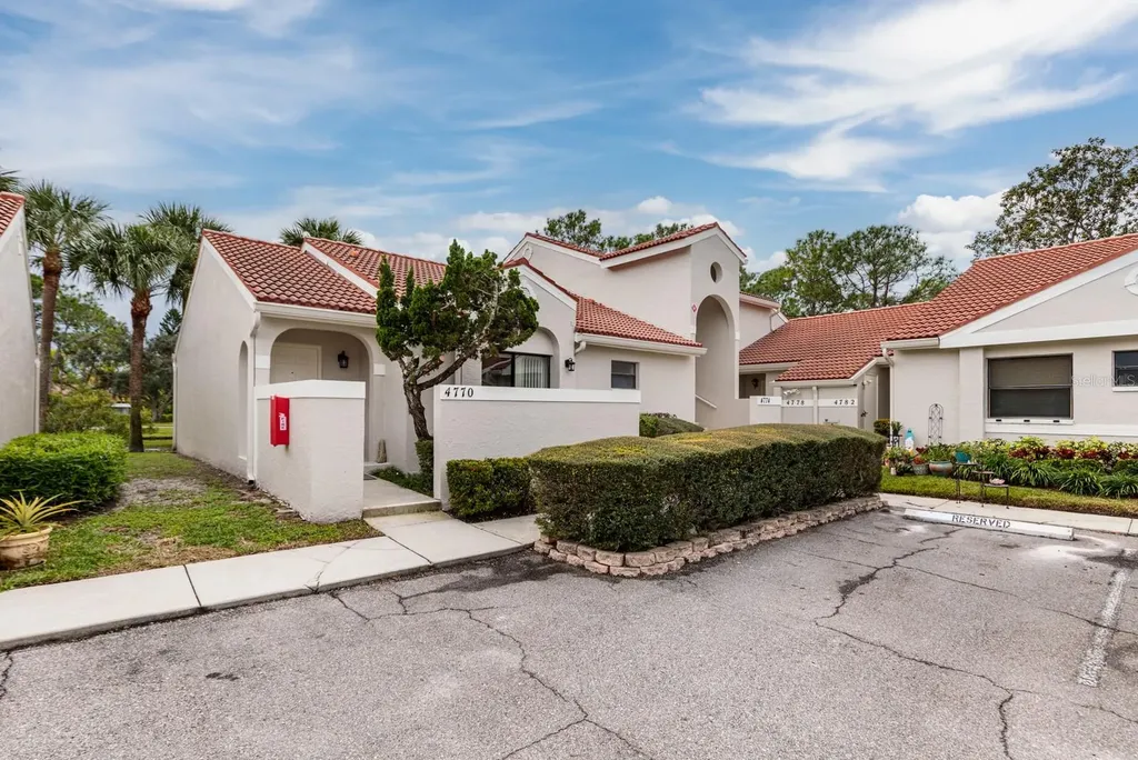 4774 Palermo Court NE St Petersburg FL 33703