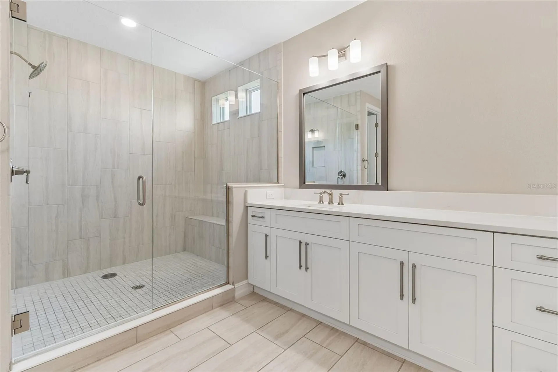 19165 Pease Place Lutz FL 33558