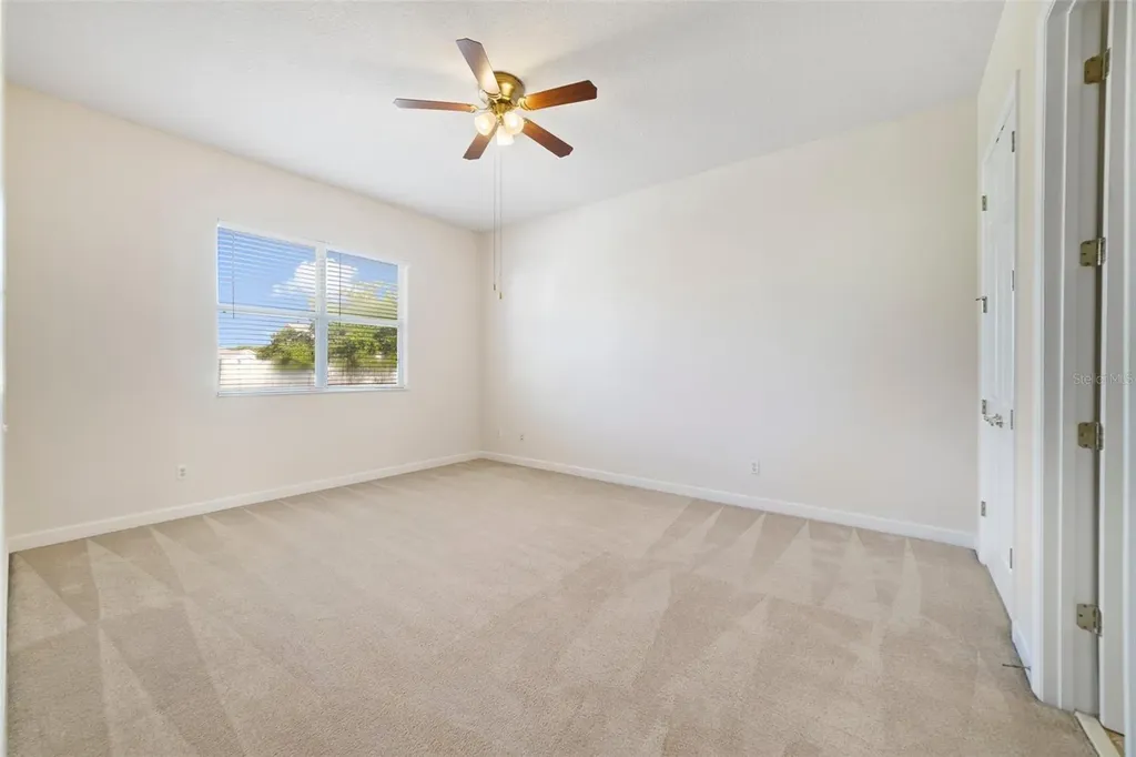 7740 Linkside Loop Kissimmee FL 34747