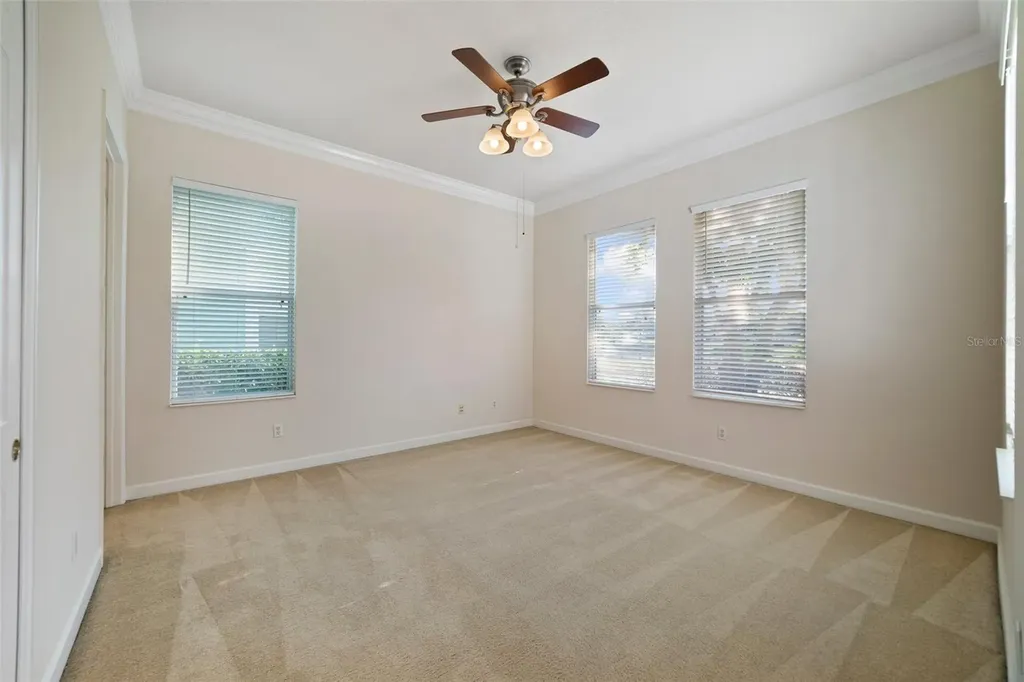 7740 Linkside Loop Kissimmee FL 34747