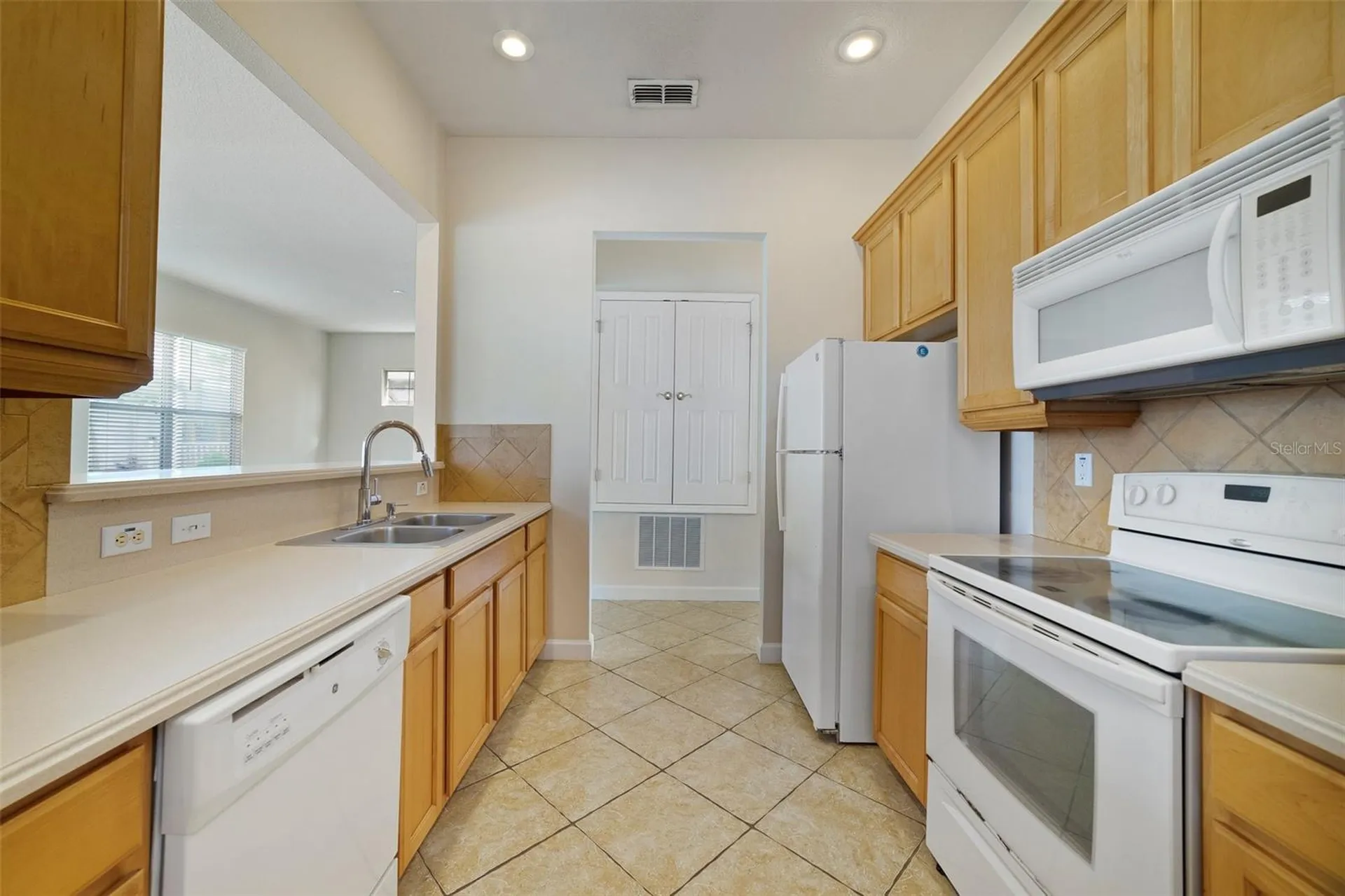 7740 Linkside Loop Kissimmee FL 34747