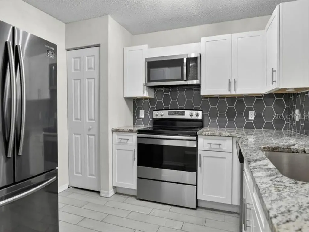 1950 Summer Club Drive Oviedo FL 32765