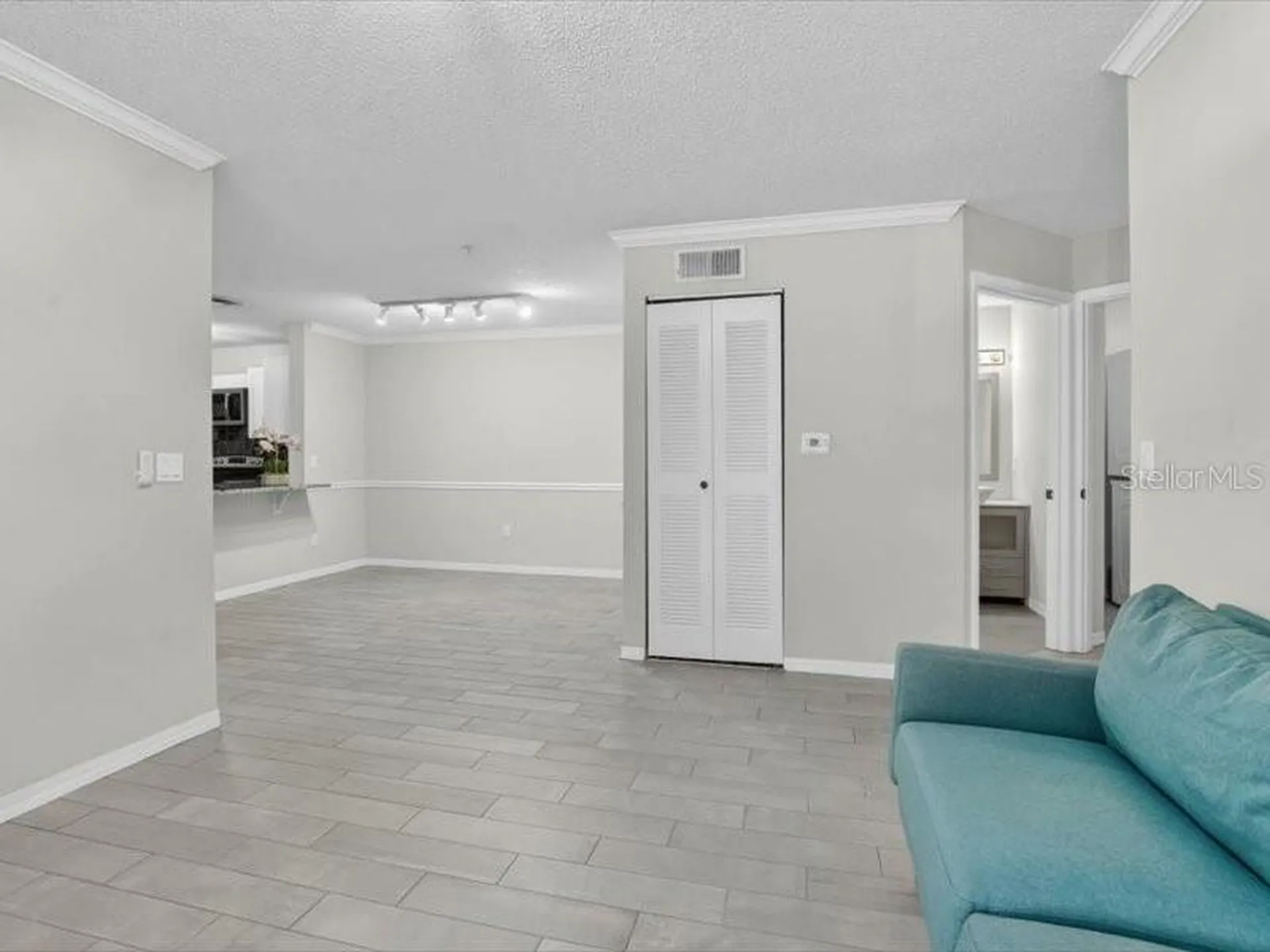 1950 Summer Club Drive Oviedo FL 32765