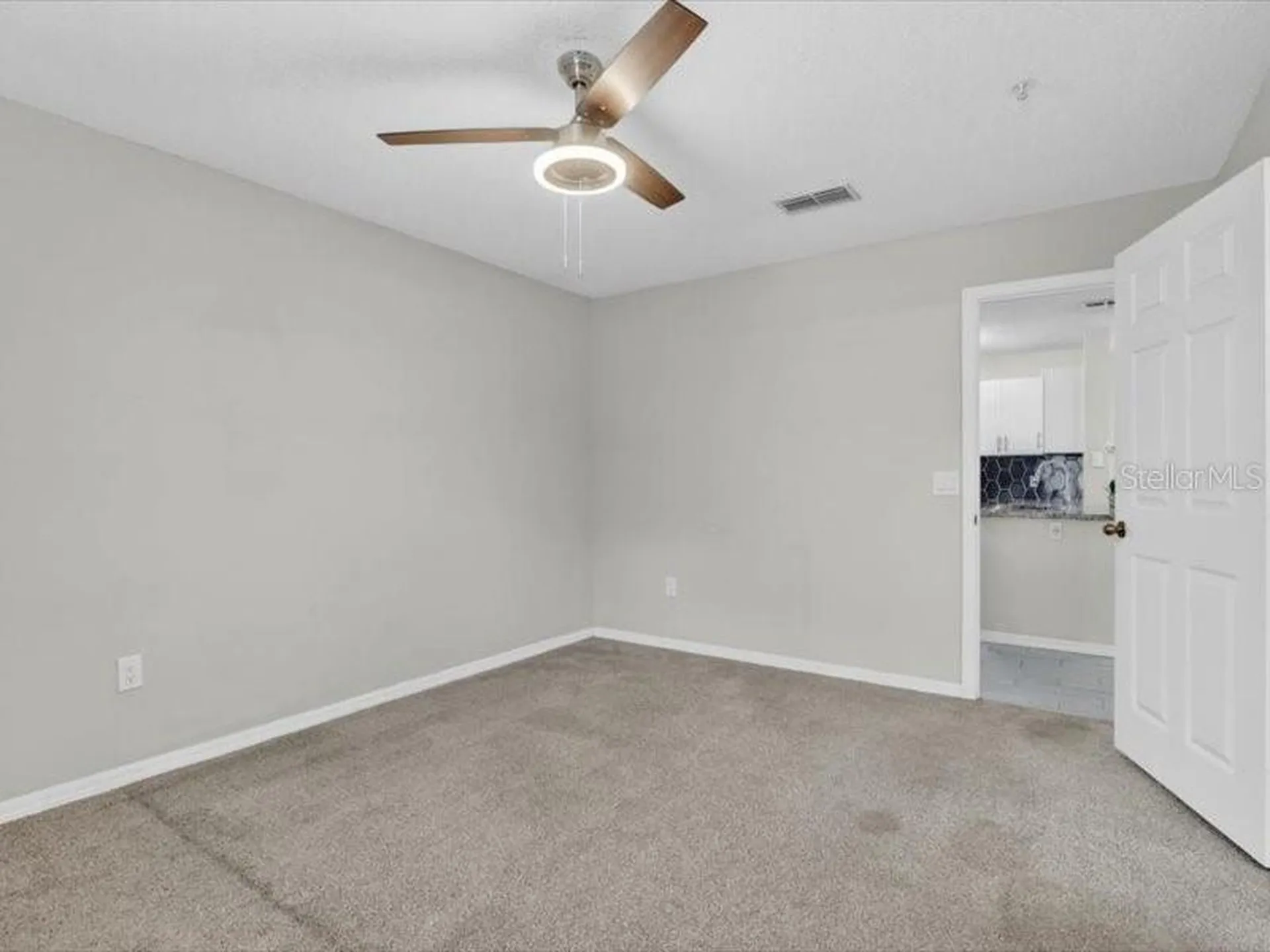 1950 Summer Club Drive Oviedo FL 32765