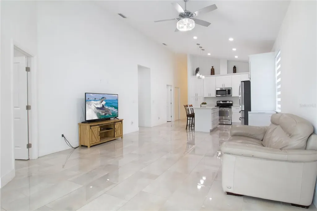 8920 N Newport Avenue Tampa FL 33604