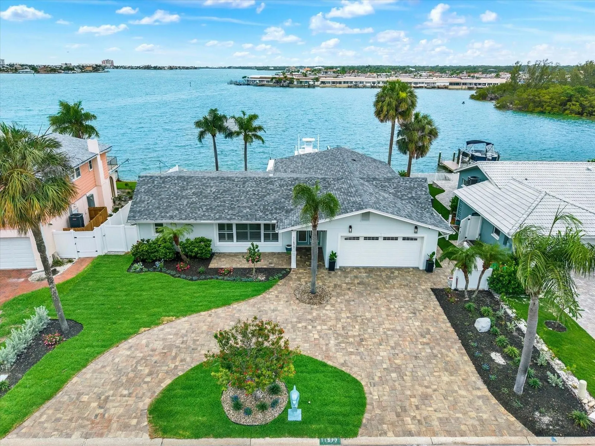 11577 48th Avenue N St Petersburg FL 33708