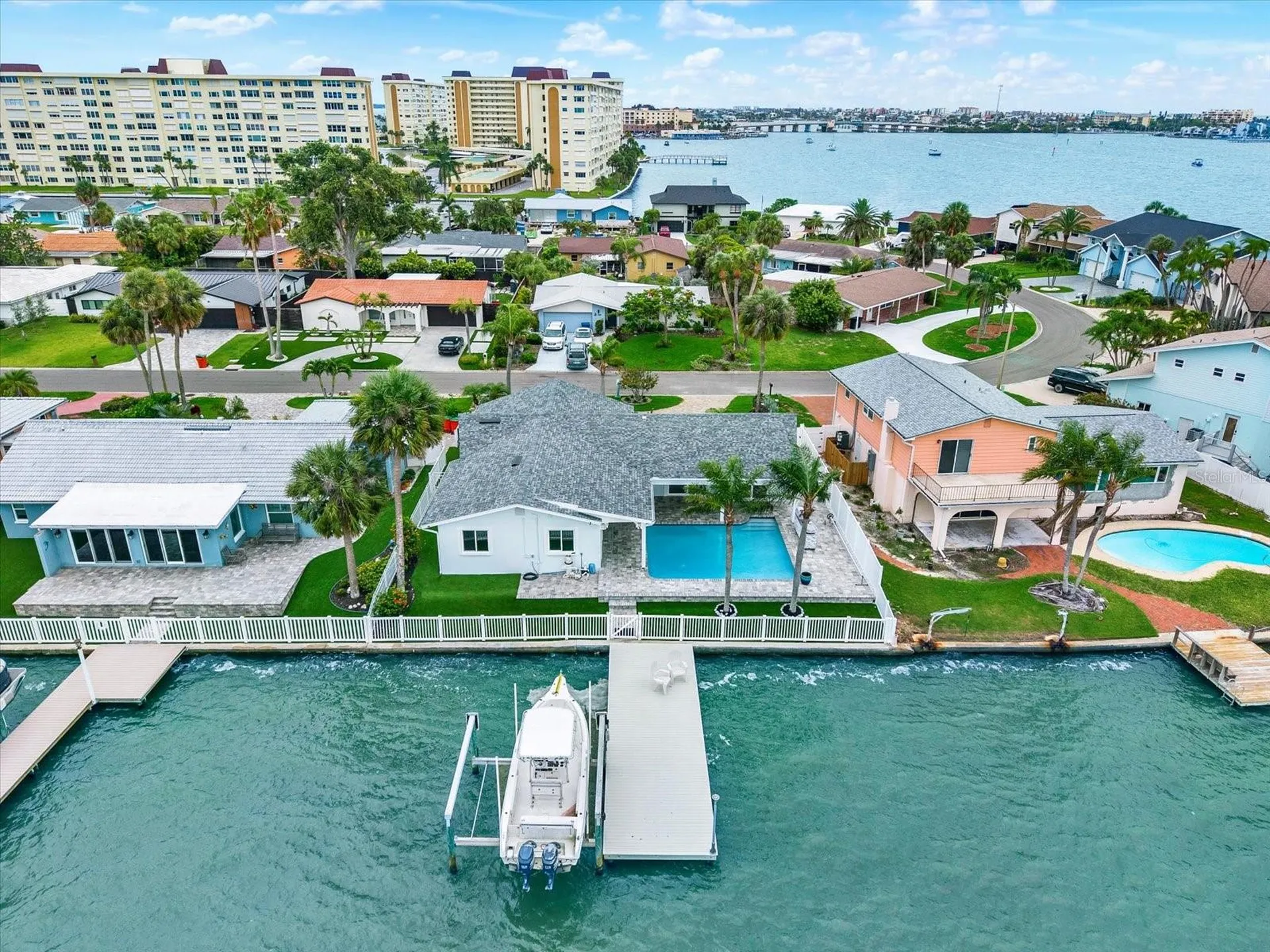 11577 48th Avenue N St Petersburg FL 33708