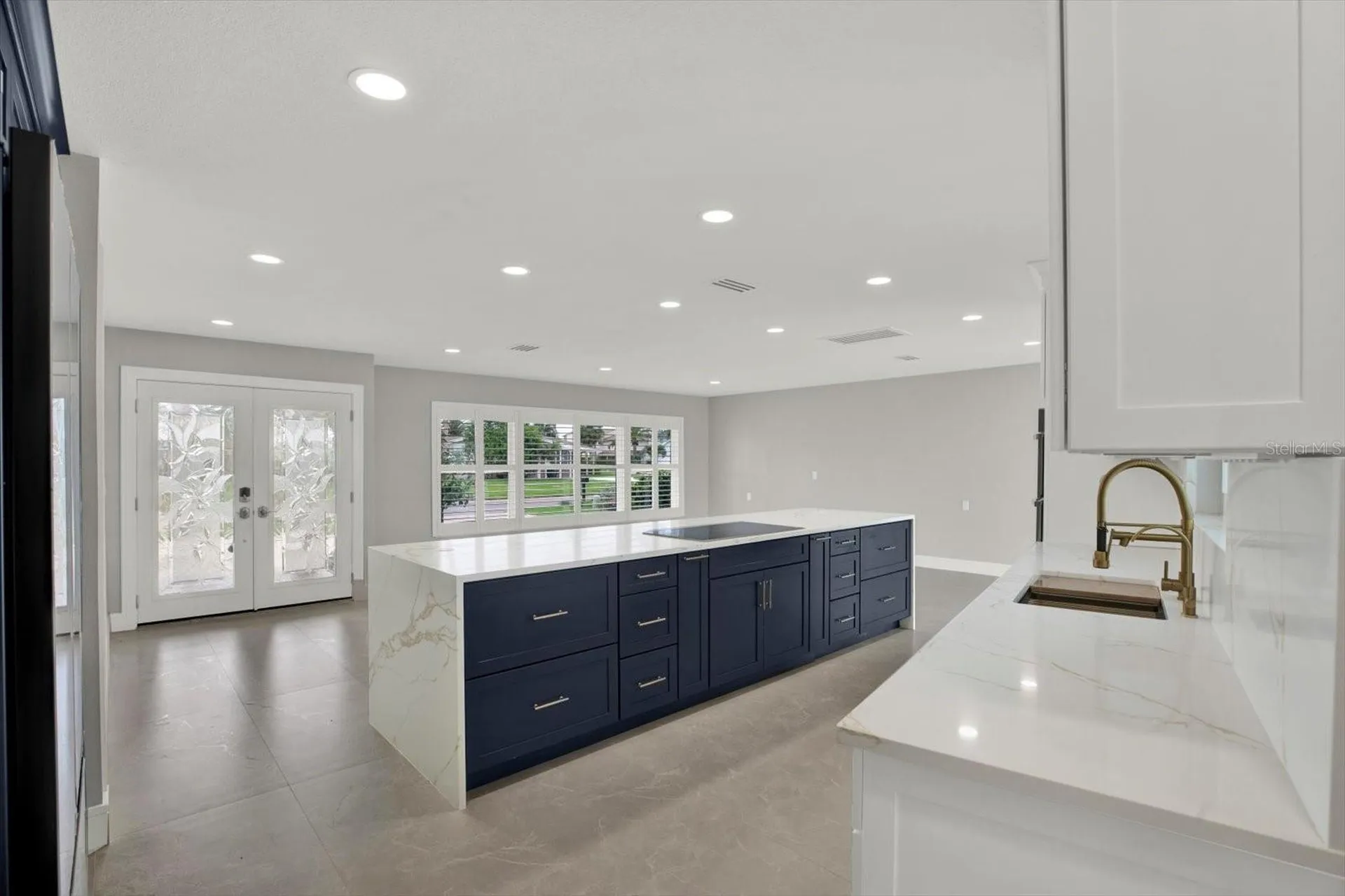 11577 48th Avenue N St Petersburg FL 33708