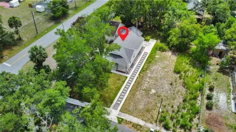 1010 Hickory Avenue Sanford FL 32771