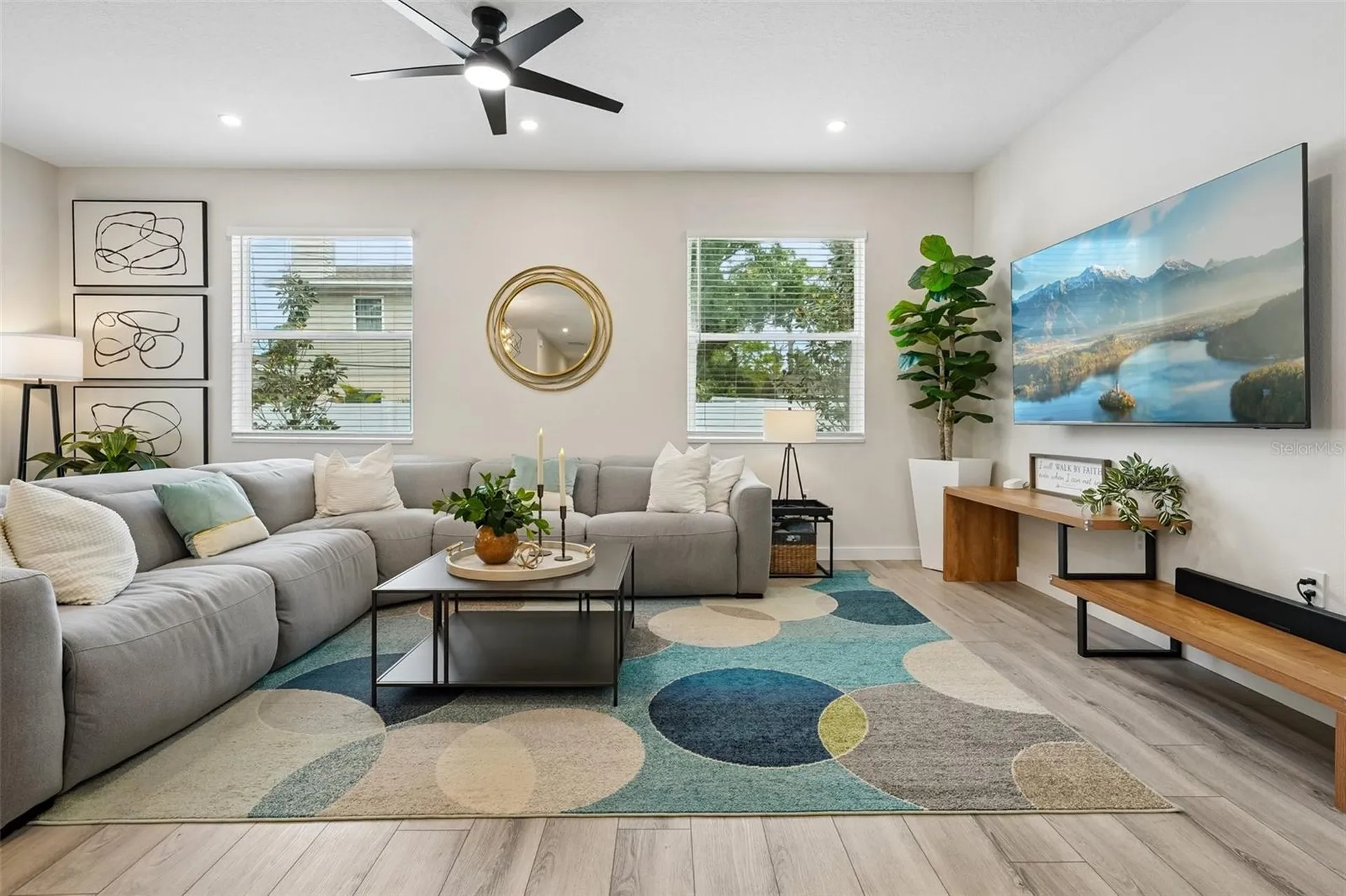 4277 43rd Avenue N St Petersburg FL 33714