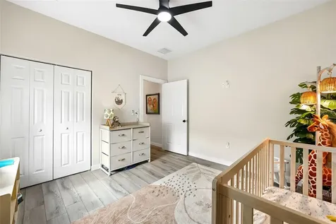 4277 43rd Avenue N St Petersburg FL 33714