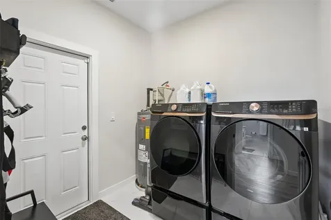 4277 43rd Avenue N St Petersburg FL 33714