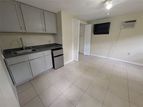 1270 Deer Lake Circle Apopka FL 32712