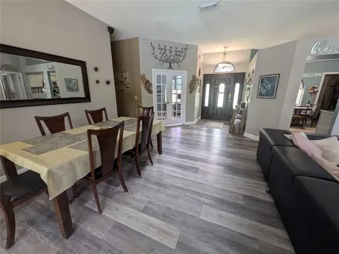 1270 Deer Lake Circle Apopka FL 32712