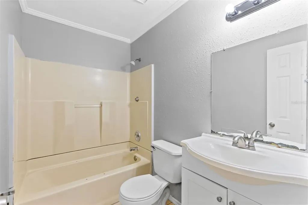 3432 Harry Street Apopka FL 32712