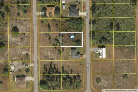 768 Nina Avenue S Lehigh Acres FL 33974