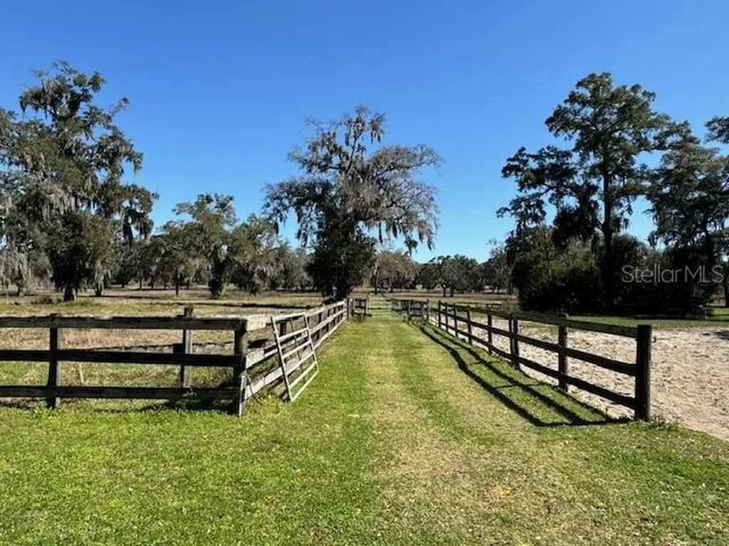 7111 SW 80th Avenue Ocala FL 34481
