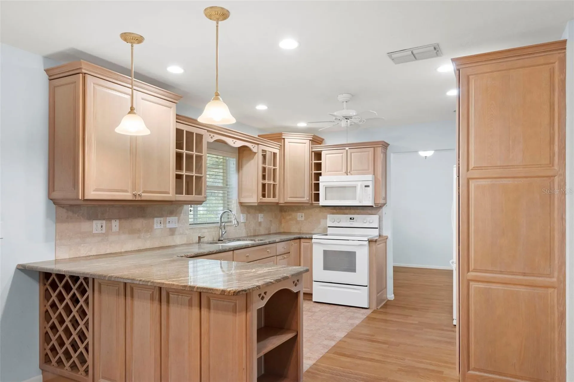 6408 29th Avenue W Bradenton FL 34209