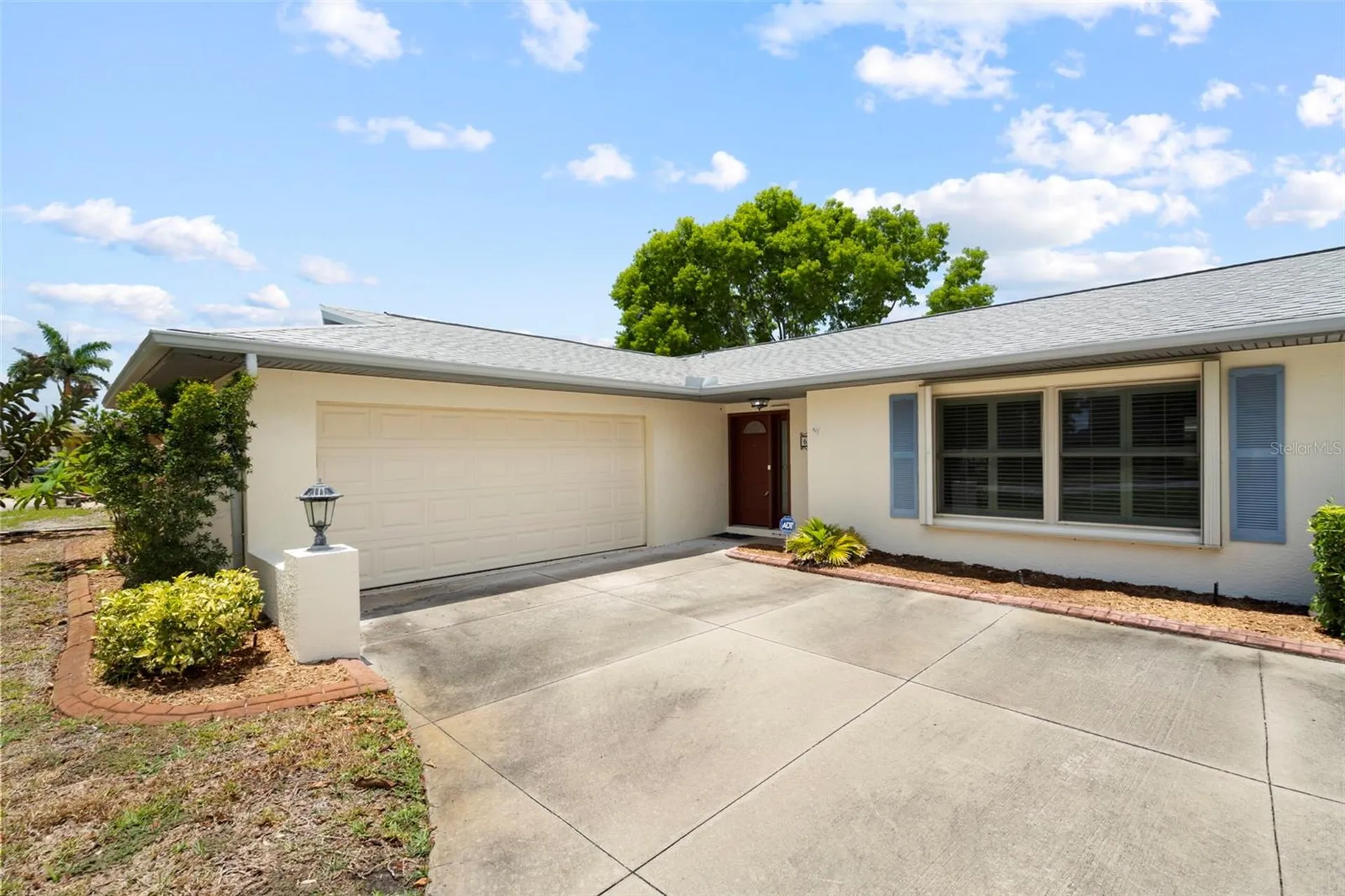 6408 29th Avenue W Bradenton FL 34209