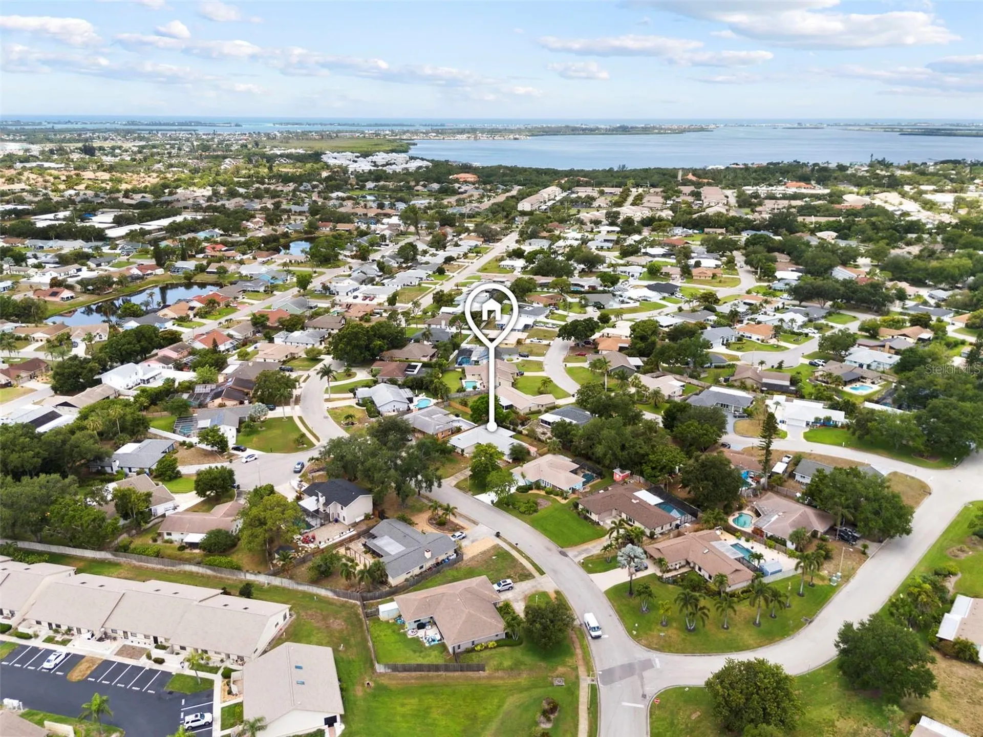 6408 29th Avenue W Bradenton FL 34209
