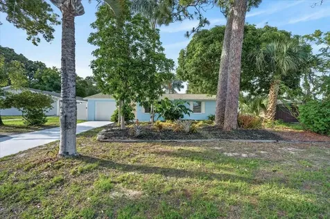 6329 Alaska Avenue New Port Richey FL 34653