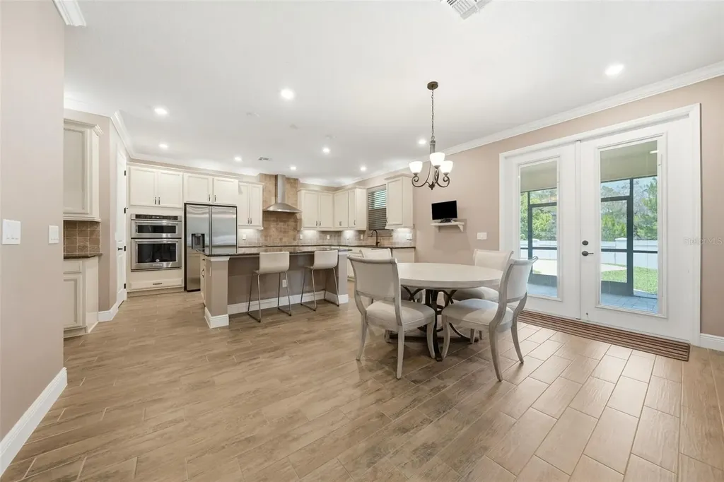 8210 Ludington Circle Orlando FL 32836