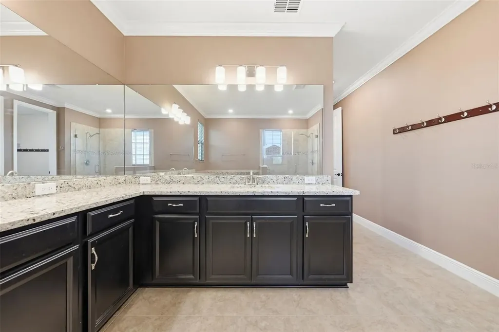 8210 Ludington Circle Orlando FL 32836