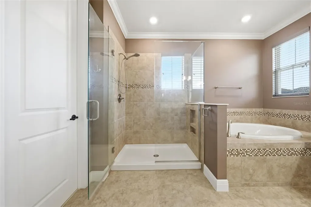8210 Ludington Circle Orlando FL 32836