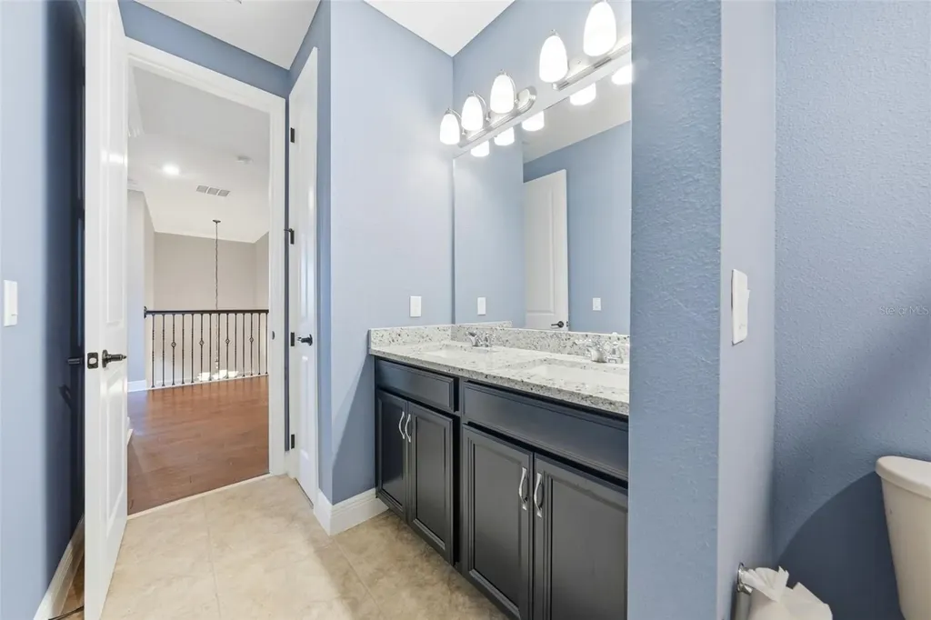 8210 Ludington Circle Orlando FL 32836