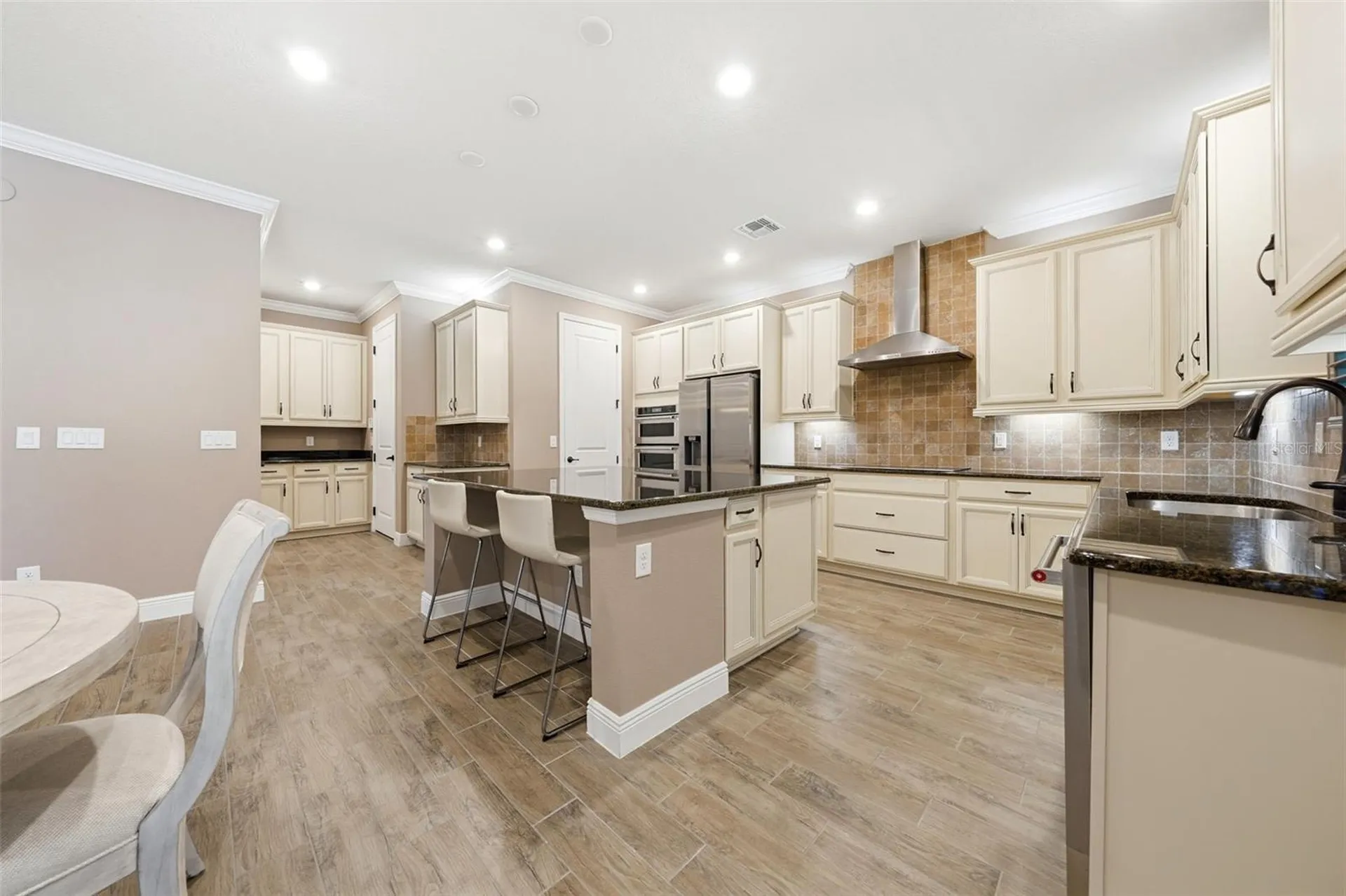 8210 Ludington Circle Orlando FL 32836
