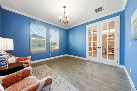 8210 Ludington Circle Orlando FL 32836